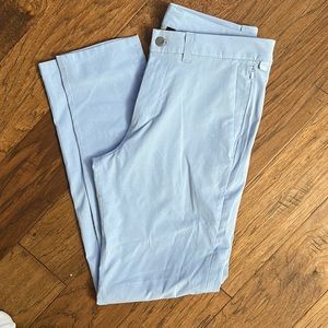 Lululemon Commission slim fit 32/34, blue chambray, never worn